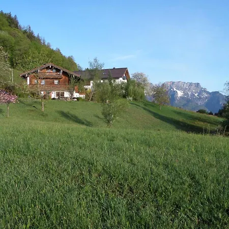 Lehnhaeusl Aschauer Casa de hóspedes 3*